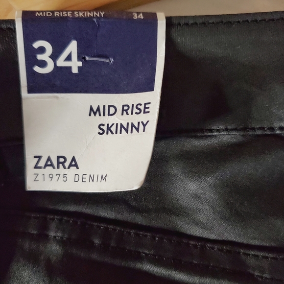 ZARA Mid Rise Skinny Jeans Wax Coat Black Size 2 - Picture 7 of 10